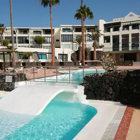 Διαμέρισμα Playa Roca Modern - Seafront Pool Complex