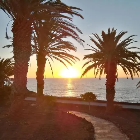 Διαμέρισμα Playa Roca Modern - Seafront Pool Complex *