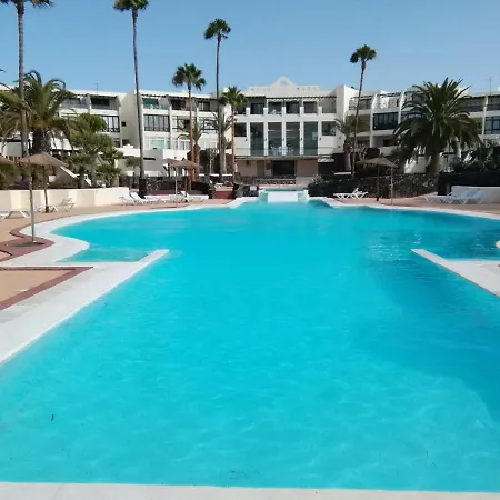 アパート Playa Roca Modern - Seafront Pool Complex *